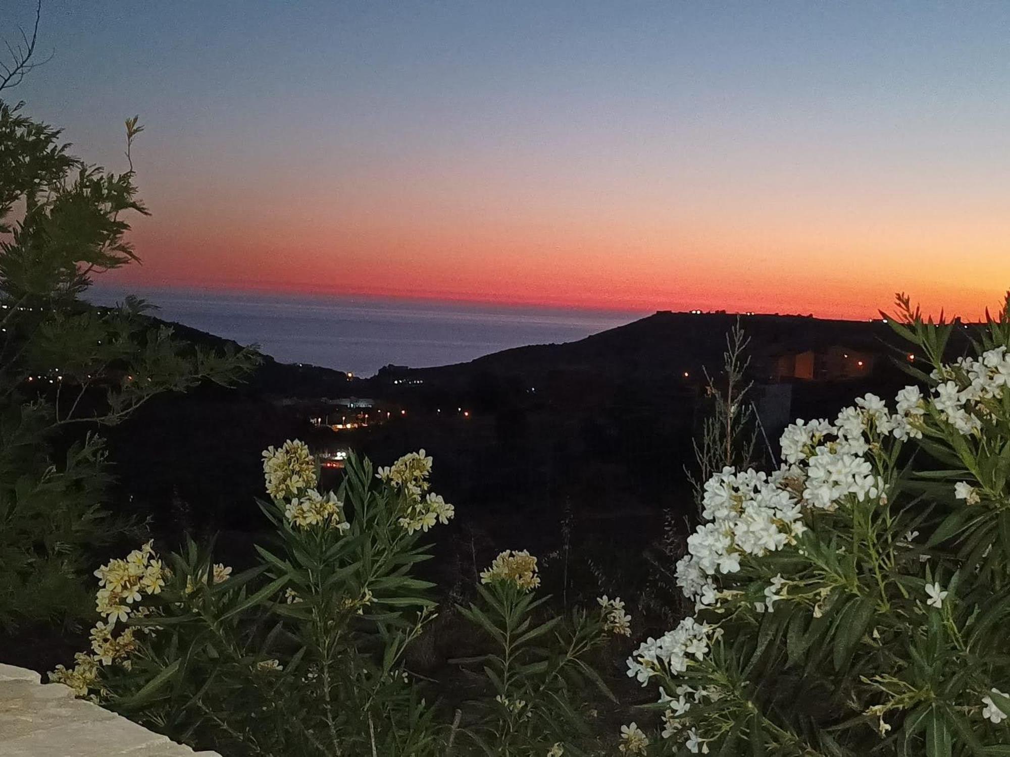 Casa Vacanze Abbacari Realmonte Bilik gambar